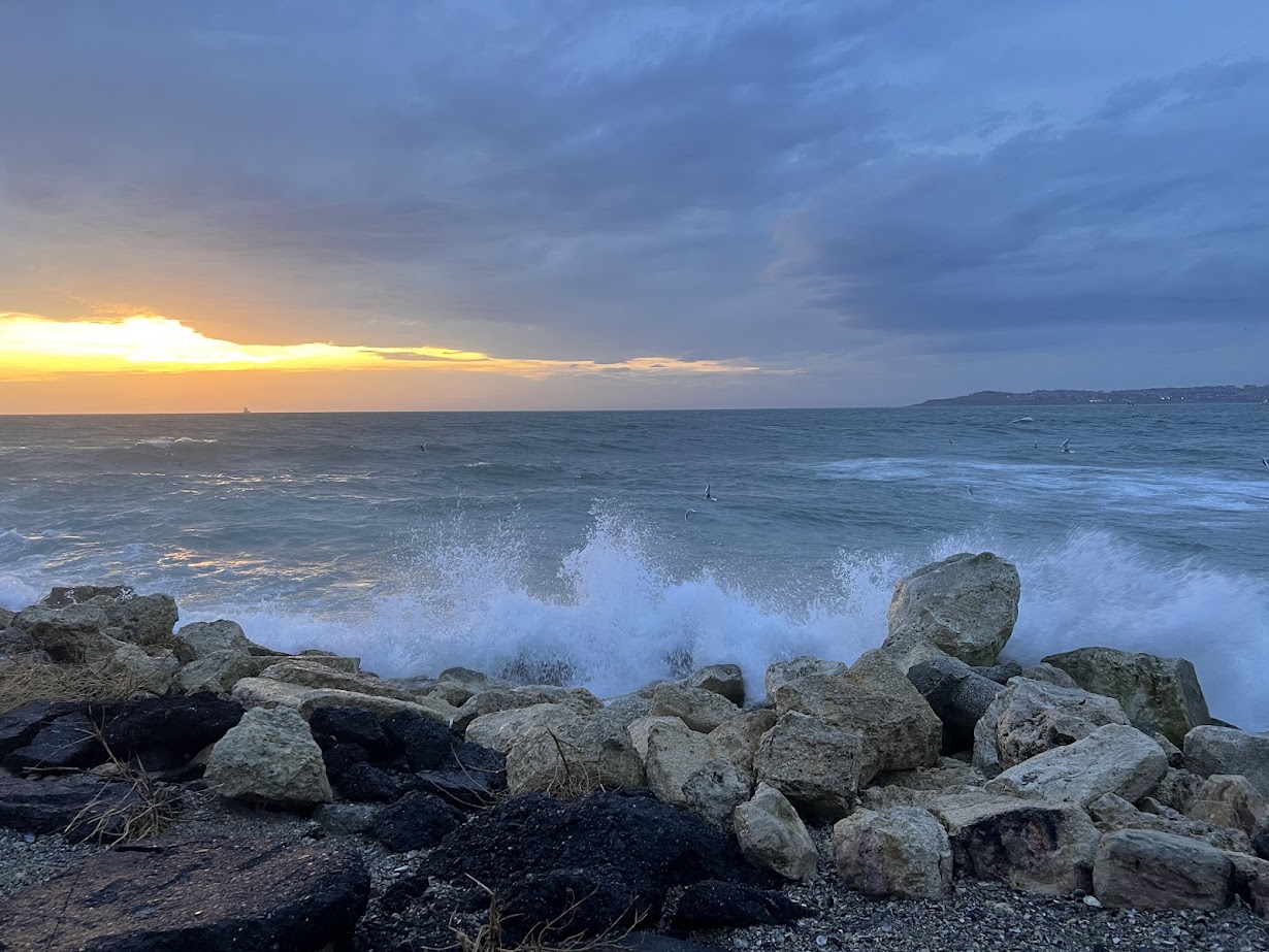 Denizler Durulmaz Dalgalanmadan…